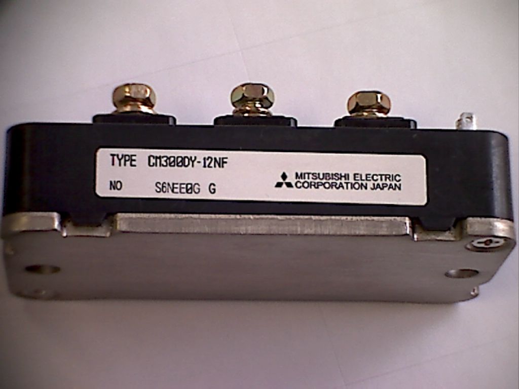 CM300DY-12NF, модуль силовой