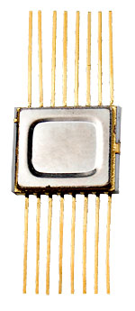 590КН8А, микросхема