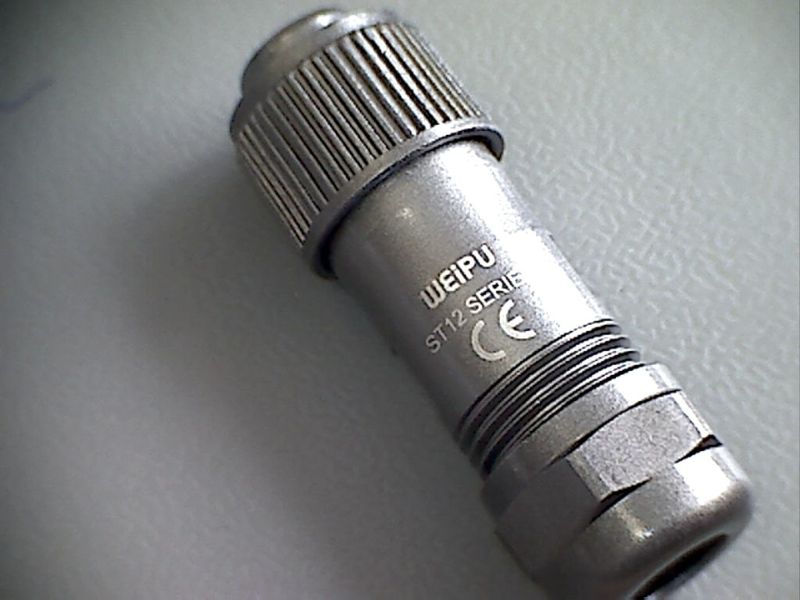 ST1210/S9, розетка кабельная