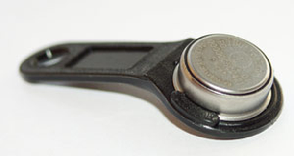 DS1990A-F5, микросхема