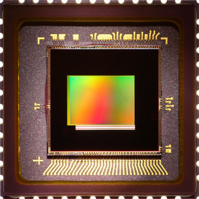 MT9D131C12STC, видеосенсор
