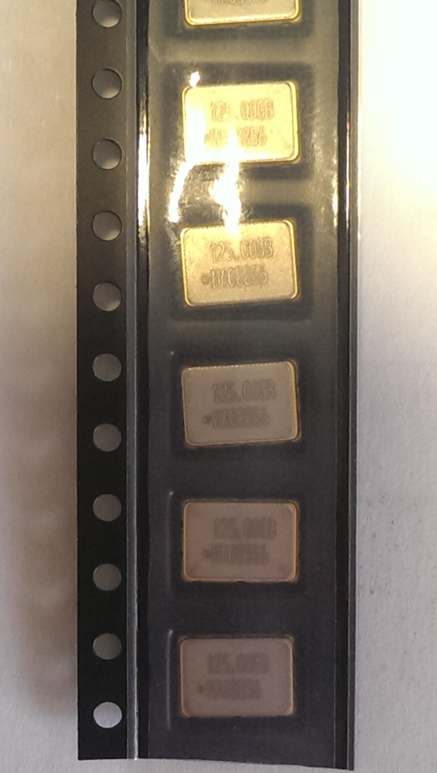 GXO-L72J/BI 125.0MHz, кварц. генератор