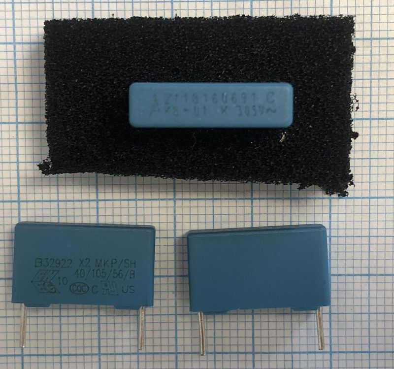 B32922C3104K000, конденсатор