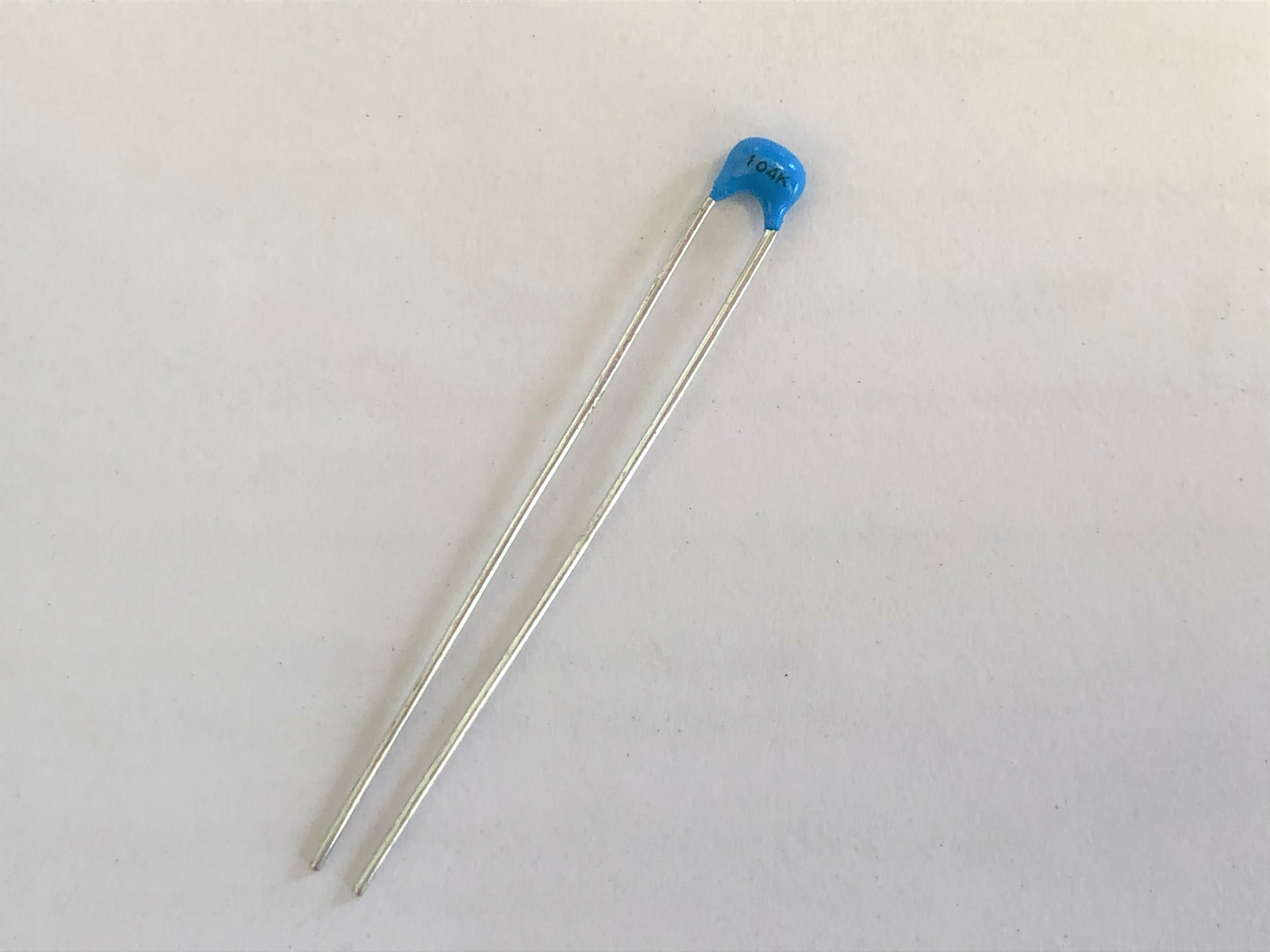 rcer71h104k0a2h03, керам. конденсатор диск. RCER71H104K0A2H03, керам. конденсатор диск.