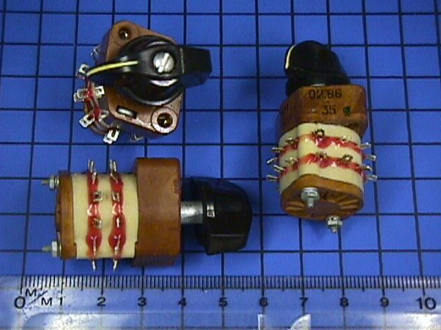 П2Г-3 2П4Н, переключатель