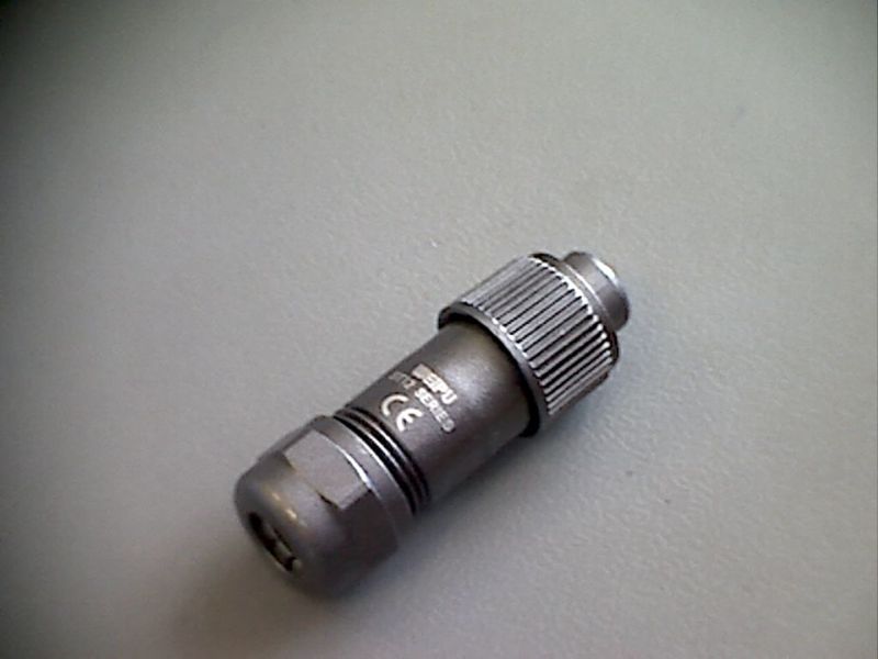 ST1210/P9, вилка кабельная