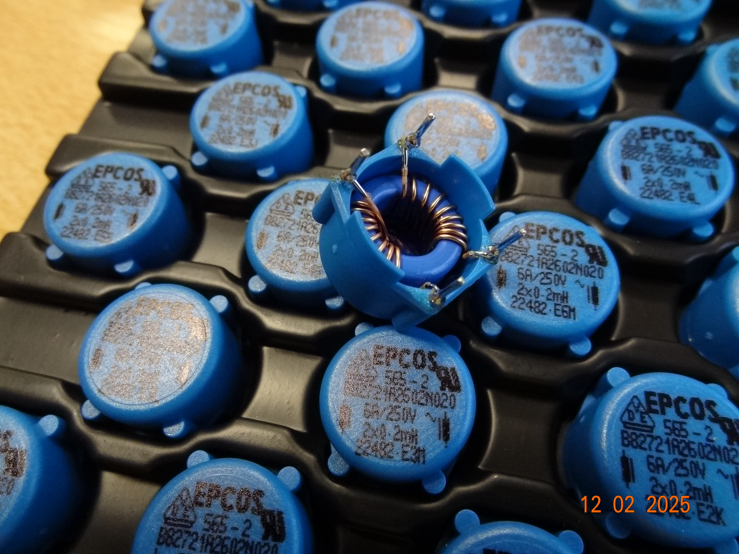 b82721a2602n020, дроссель 200 µh 6 a B82721A2602N020, дроссель 200 µH 6 A