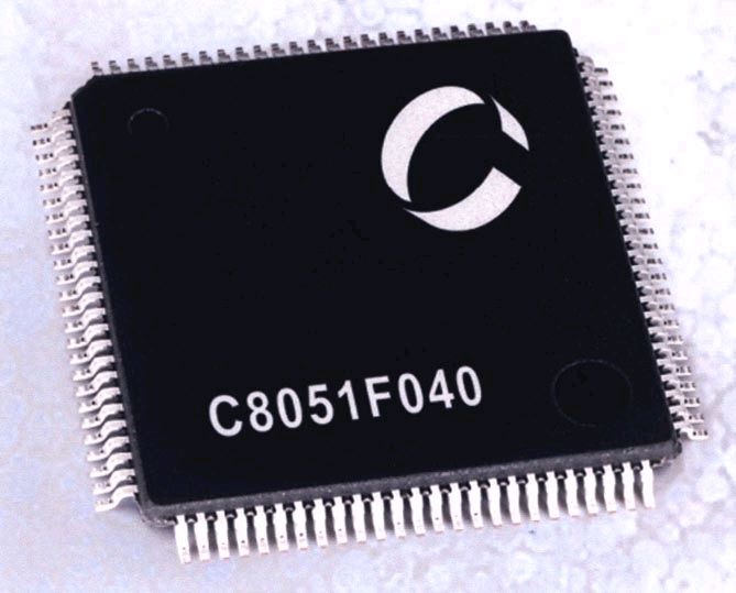 C8051F040, микросхема