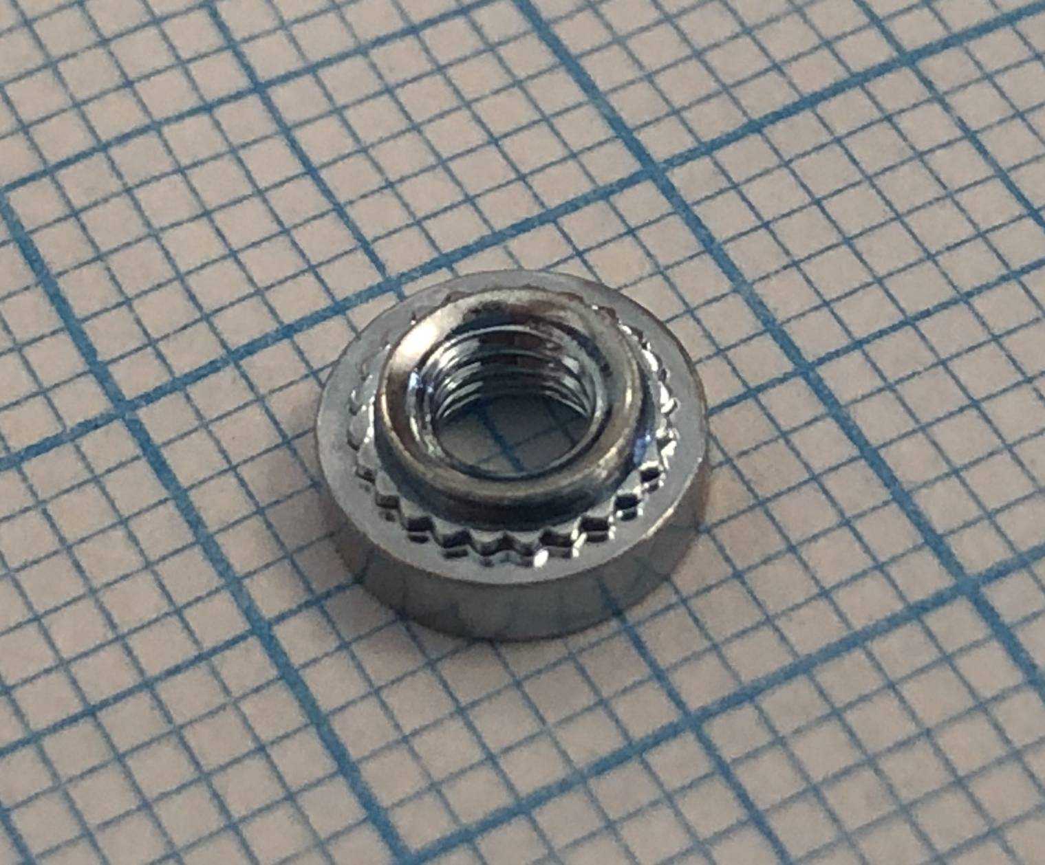 tr s-m3-1, гайка запрессовочная TR S-M3-1, гайка запрессовочная