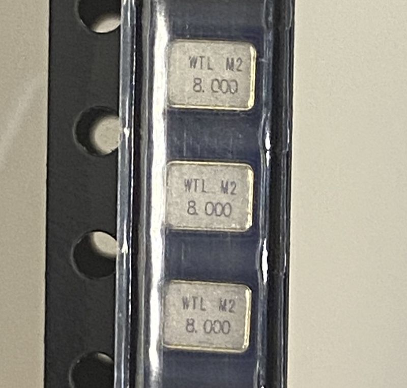 WTL3M85271FO, резонатор 8 МГц,  SMD3225-4P, 30 ррm, 80 Om Max