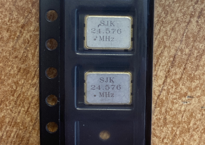 SJK-6N-24.576-3.3-15-C, генератор QSMD 7 x 5