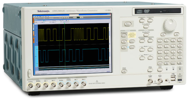 AWG5012C, генератор сигналов 2-х канальный
