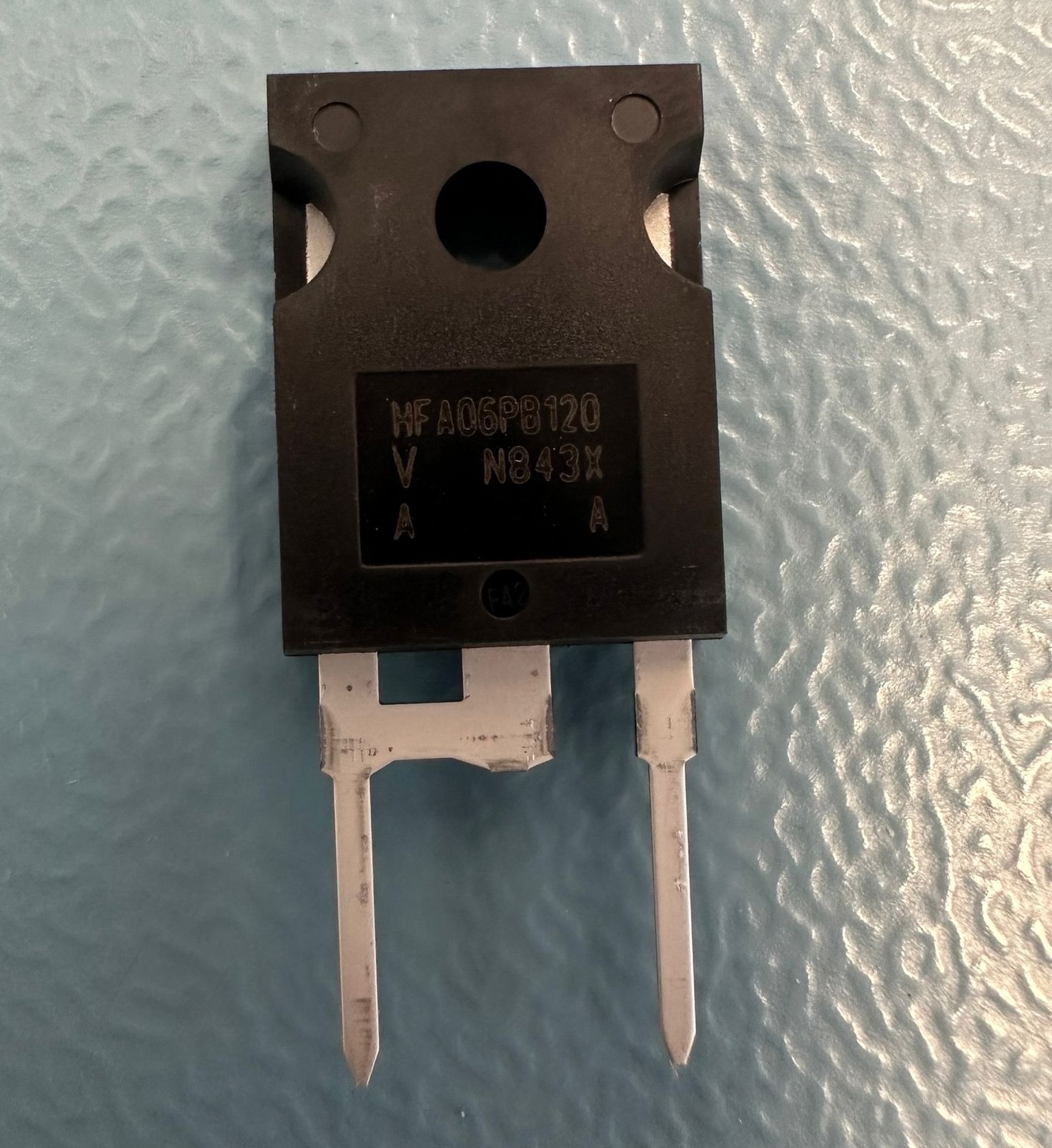 VS-HFA06PB120-N3, диод