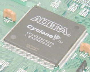 EP1C6Q240C8, микросхема