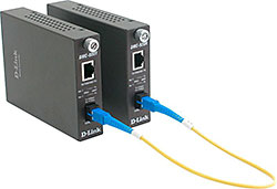 Пара Конверторов D-Link DMC-920 10/100 UTP в 100мб SM Single Fiber (20km, 1xSC)