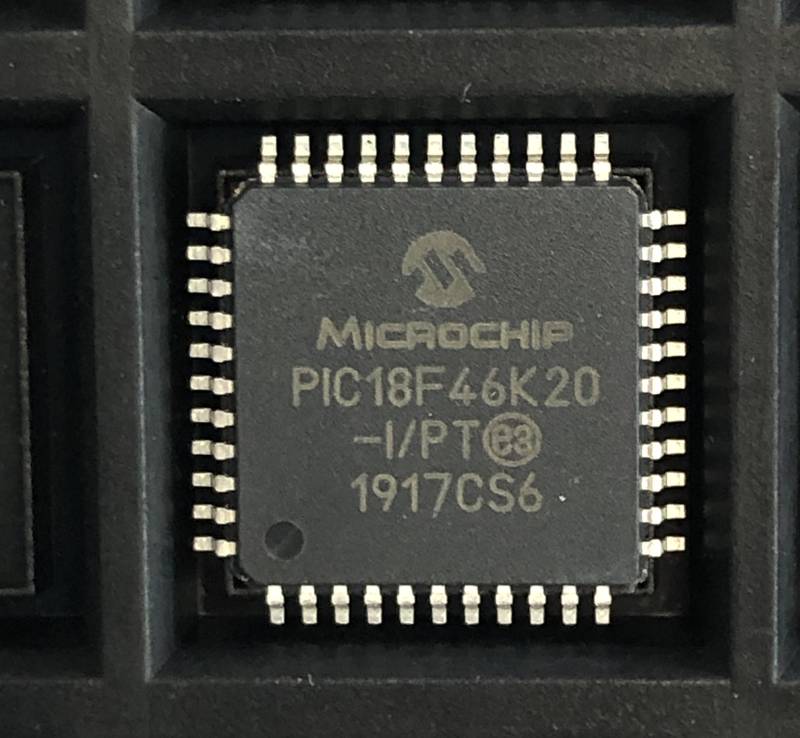 PIC18F46K20-I/PT, микросхема