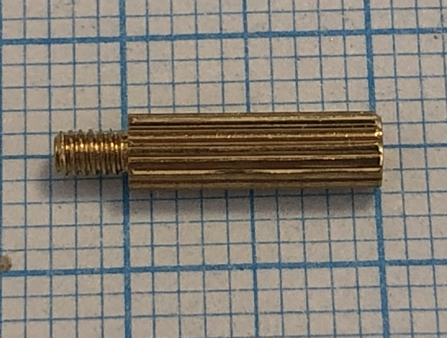 М2*10+3мм, стойка для п/п (круглая, латунь)
