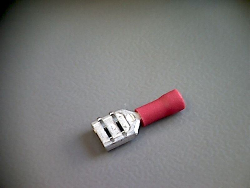 рпи-м1.5 (6.3), клемма нож. изолированная, цв. красный РПИ-М1.5 (6.3), клемма нож. изолированная, цв. красный